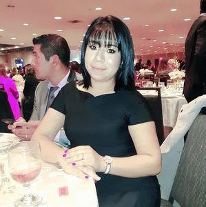 Meet your Posher, Beatriz